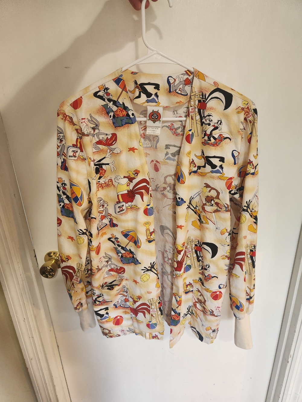 Vintage Warner Bros. Scrub Top Size Small